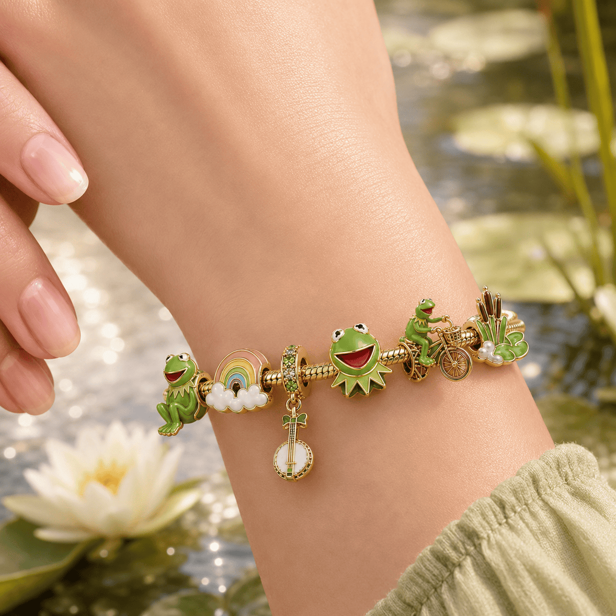 KRT Gold Charm Bracelet Set VTH
